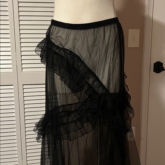 INTIMATELY FREE PEOPLE Strike A Pose Ruffle Slip Maxi Skirt size small - Picture 4 of 10